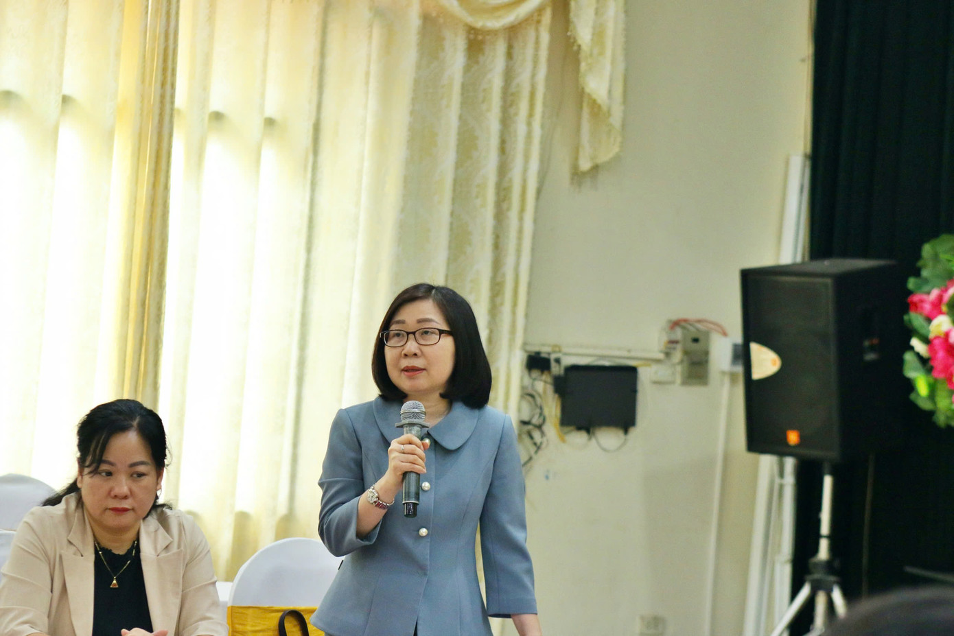 Đại diện cơ quan báo chí phát biểu tại tọa đàm.