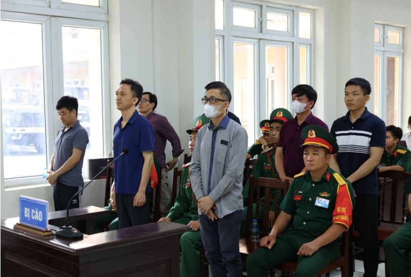 Các bị cáo tại phiên tòa. Các bị cáo tại phiên tòa.