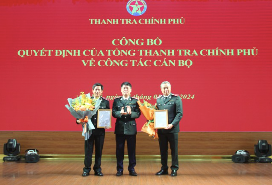 Buổi công bố quyết định bổ nhiệm ông Nguyễn Mạnh Hường và ông Nguyễn Văn Cảnh. Buổi công bố quyết định bổ nhiệm ông Nguyễn Mạnh Hường và ông Nguyễn Văn Cảnh.