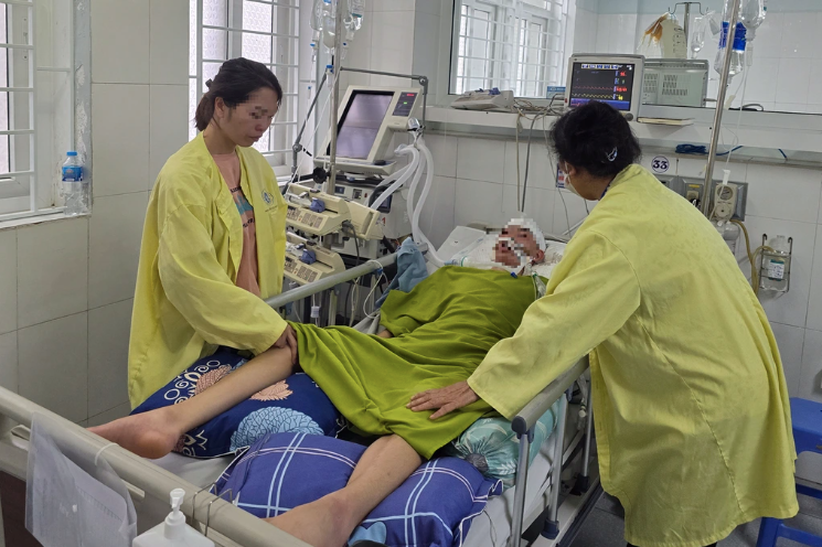 Nạn nhân cấp cứu nhiều ngày tại bệnh viện đã tử vong.