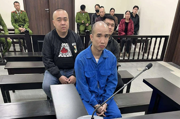 Các bị cáo tại phiên tòa.