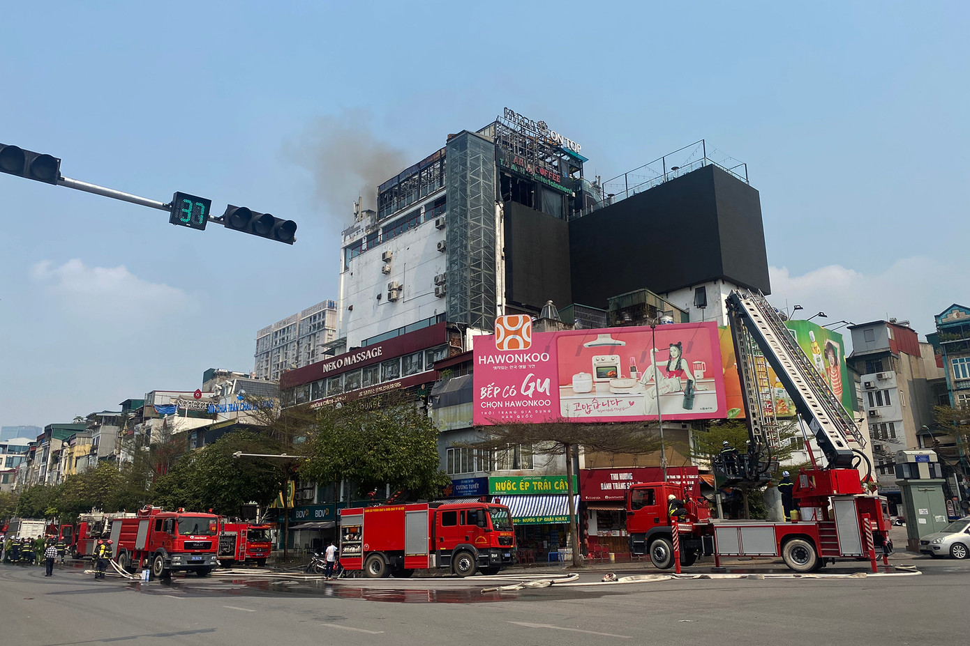Hình ảnh chụp sáng 12/3, khi xảy ra vụ cháy.