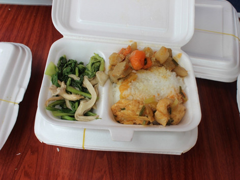 Suất cơm chay giá 5 ngàn đồng 