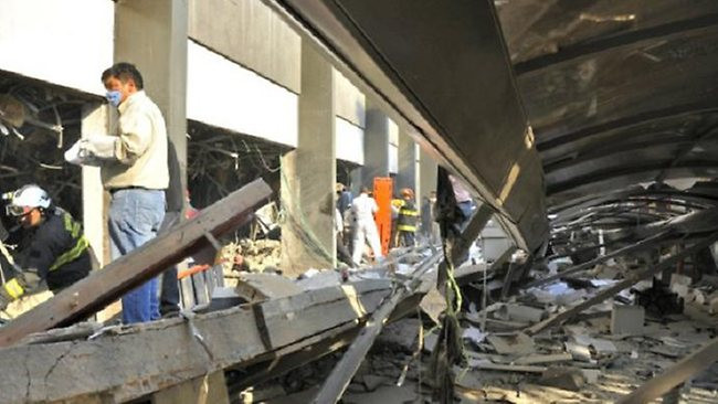 Hiện trường vụ nổ tòa nhà chọc trời thành phố Mexico