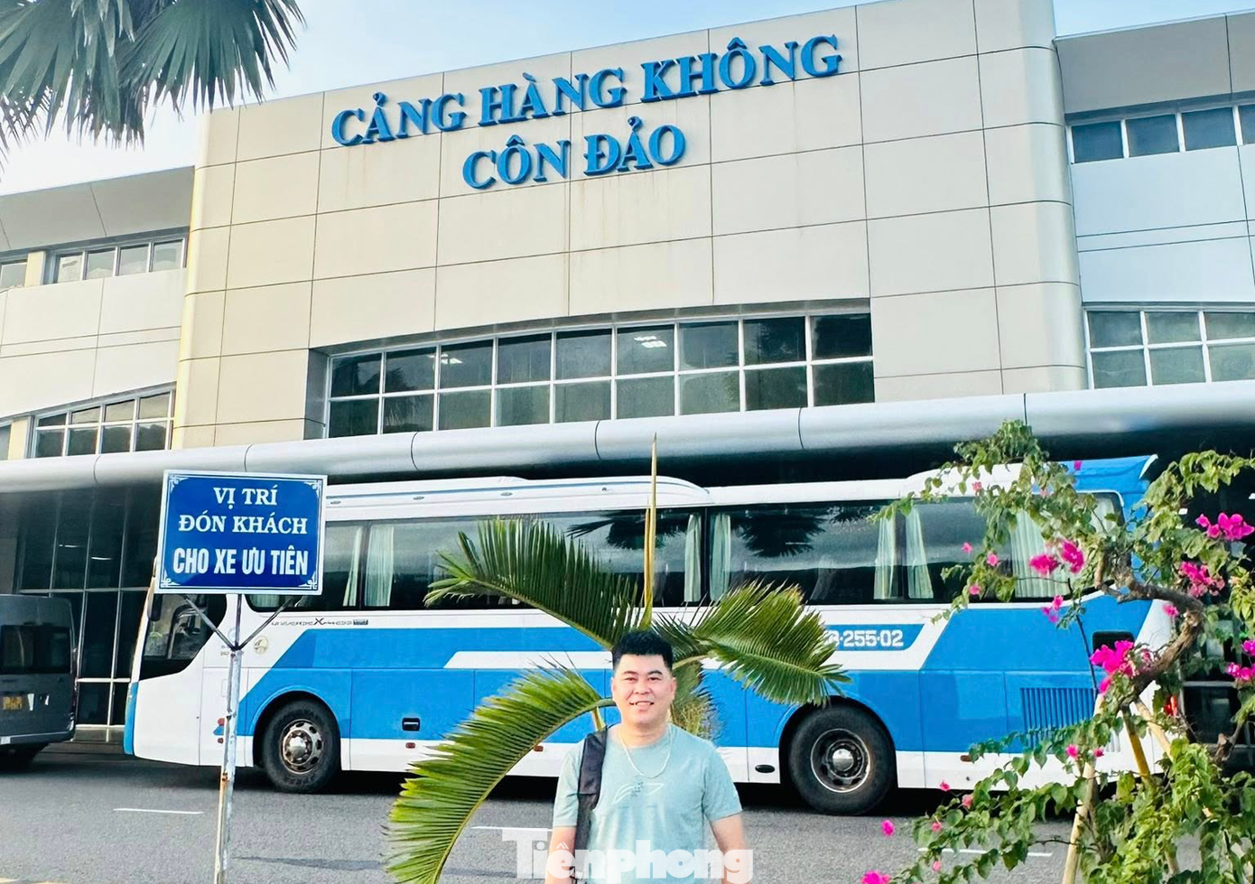 Nhu cầu đi lại giữa Hà Nội - Côn Đảo đang tăng cao. Ảnh: NVCC.