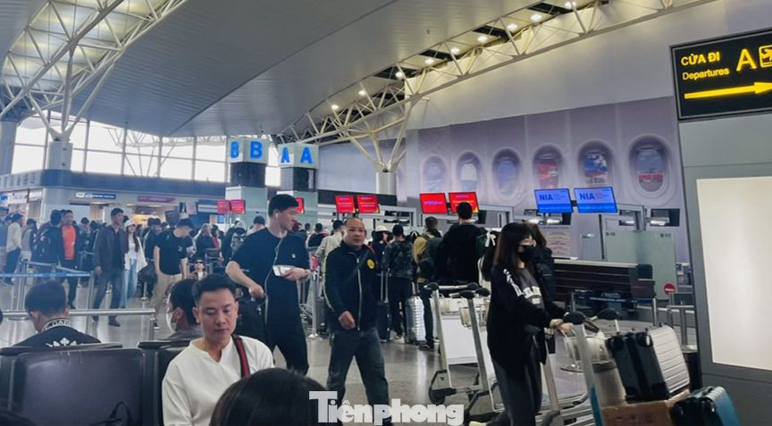 Trong quý I năm nay, tổng thị trường vận chuyển hàng không nước ta đạt gần 21 triệu khách (tăng trên 9%) so với cùng kỳ năm trước. Ảnh: Lộc Liên.