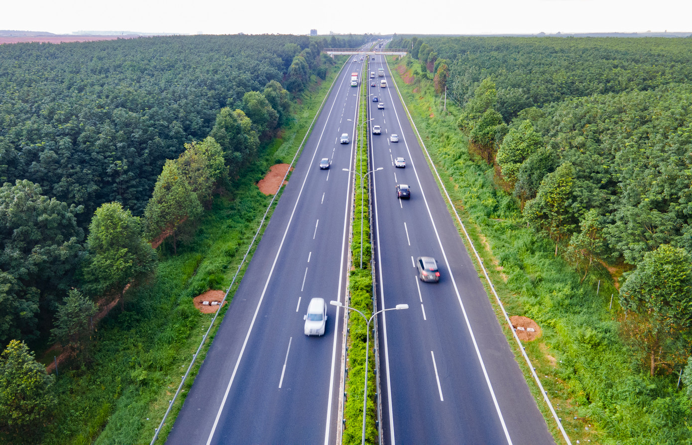 Lưu lượng xe qua cao tốc của VEC tăng đột biến dịp nghỉ lễ hay cuối tuần và vượt năng lực khai thác theo thiết kế của các tuyến đường. Ảnh: VEC.