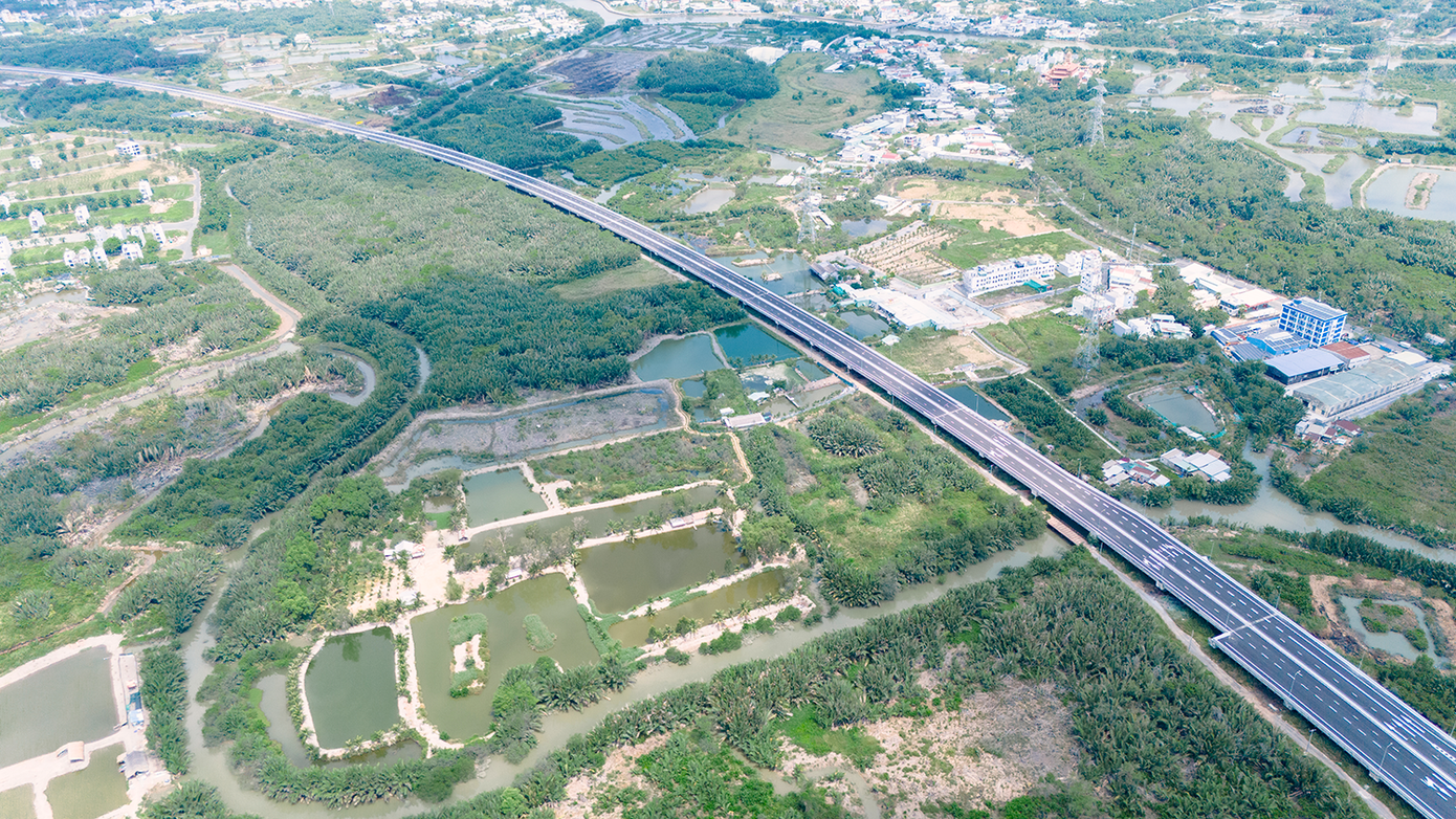 Cao tốc Bến Lức - Long Thành. Ảnh: VEC.