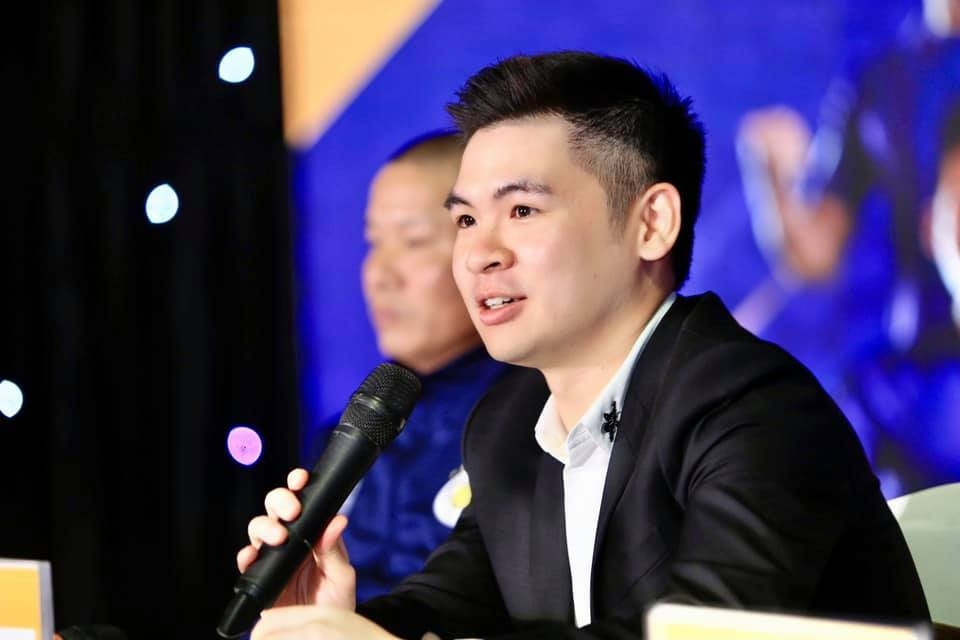 Ông Đỗ Vinh Quang - con trai thứ hai của Bầu Hiển - tân Chủ tịch HĐQT Vietravel Airlines nhiệm kỳ 2025-2030. Ông Đỗ Vinh Quang - con trai thứ hai của Bầu Hiển - tân Chủ tịch HĐQT Vietravel Airlines nhiệm kỳ 2025-2030.