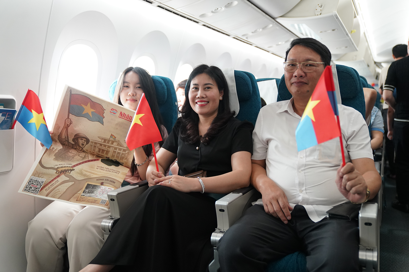 Theo Cục Hàng không Việt Nam, trong dịp nghỉ lễ 30/4 -1/5 năm nay, các hãng hàng không nội địa dự kiến khai thác hơn 7.500 chuyến bay, trung bình 685 chuyến/ngày, tăng 21% so với cùng kỳ năm ngoái. Tổng số ghế cung ứng khoảng 1,5 triệu ghế. Ảnh: VNA. Theo Cục Hàng không Việt Nam, trong dịp nghỉ lễ 30/4 -1/5 năm nay, các hãng hàng không nội địa dự kiến khai thác hơn 7.500 chuyến bay, trung bình 685 chuyến/ngày, tăng 21% so với cùng kỳ năm ngoái. Tổng số ghế cung ứng khoảng 1,5 triệu ghế. Ảnh: VNA.