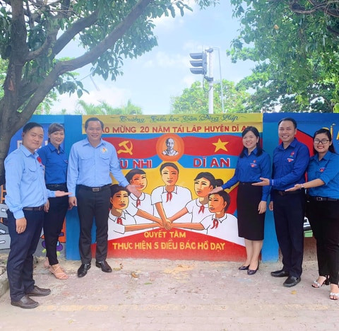 Tuổi trẻ ‘thổi hồn’ vào những bức tường vô tri ảnh 8