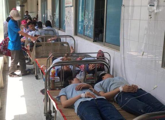 Nghi dính thuốc diệt mối, gần 100 công nhân ngất xỉu khi đang làm việc ảnh 1