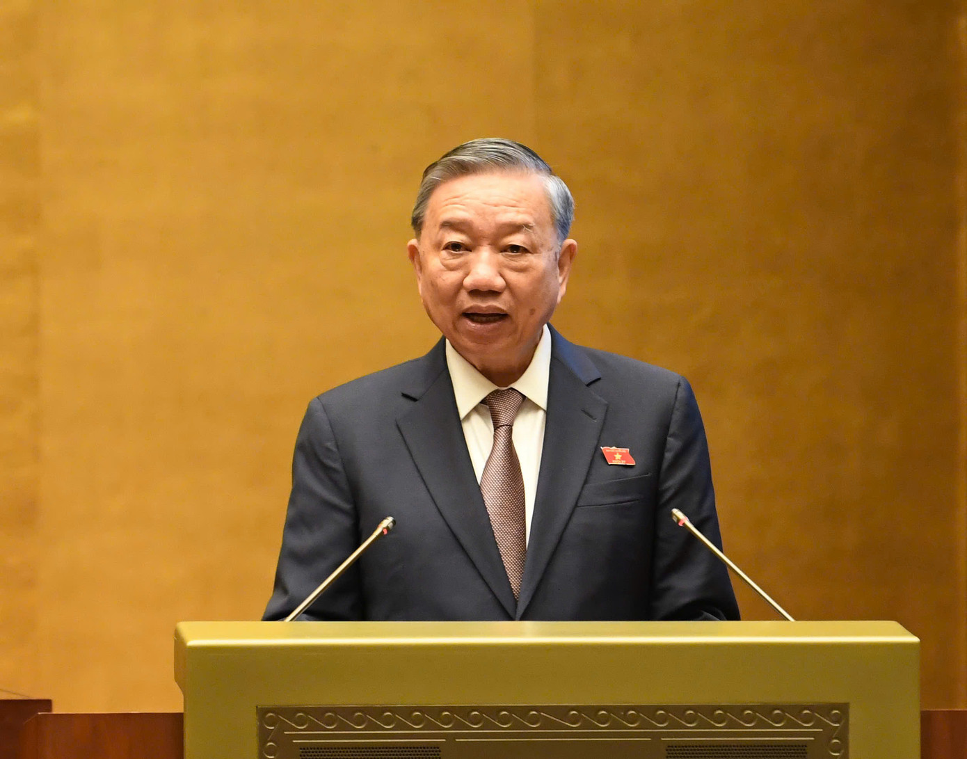 Tổng Bí thư Tô Lâm phát biểu trong phiên khai mạc Kỳ họp thứ 8. Ảnh: Như Ý