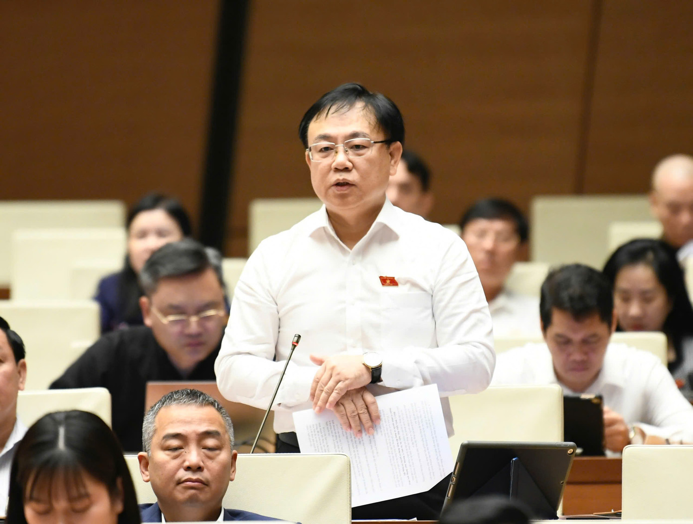 Đại biểu Nguyễn Công Long (đoàn Đồng Nai) phát biểu ý kiến tại phiên thảo luận. Ảnh: Như Ý. Đại biểu Nguyễn Công Long (đoàn Đồng Nai) phát biểu ý kiến tại phiên thảo luận. Ảnh: Như Ý.