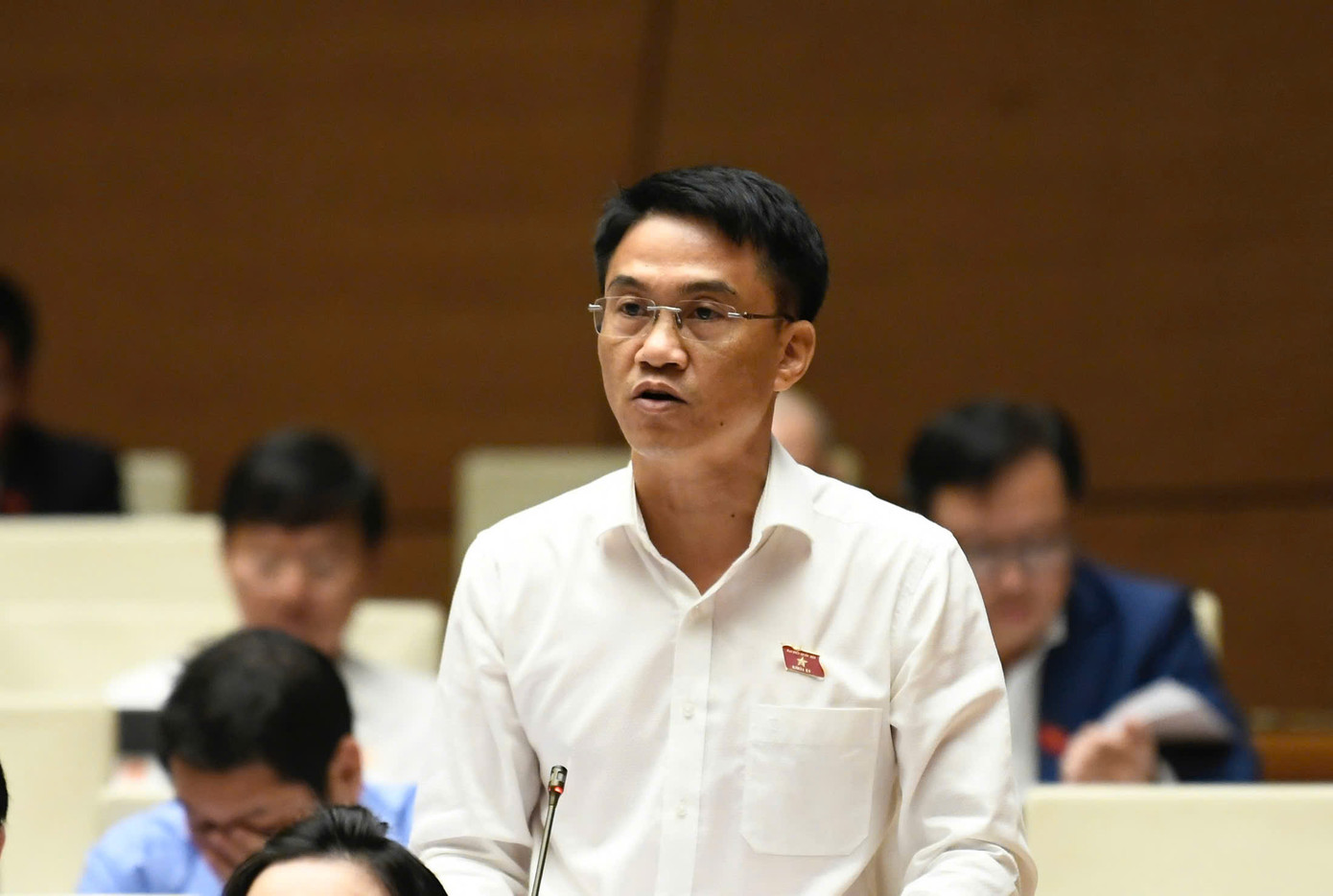 Đại biểu Đỗ Huy Khánh (đoàn Đồng Nai) phát biểu tại phiên thảo luận. Ảnh: Như Ý Đại biểu Đỗ Huy Khánh (đoàn Đồng Nai) phát biểu tại phiên thảo luận. Ảnh: Như Ý