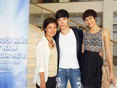 Bà Thúy Nga, Giám đốc Elite VN (trái) cùng Nathan Lee và Nguyễn Mai Phương. Ảnh: Nhân vật cung cấp