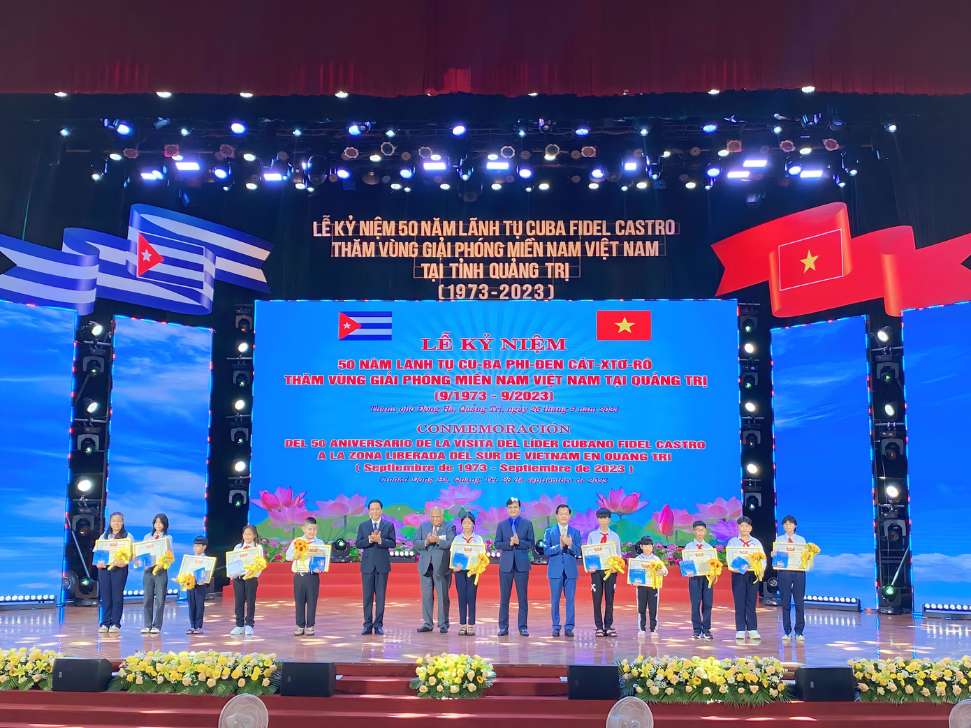 Tại Lễ kỷ niệm chiều tối 26/9, đã diễn ra lê trao giải cuộc thi vẽ tranh này. Bí thư thứ nhất Trung ương Đoàn Bùi Quang Huy, Thứ trưởng Bộ Ngoại giao Hà Kim Ngọc, Phó Chủ tịch UBND tỉnh Quảng Trị Hoàng Nam, Đại sứ Cuba tại Việt Nam Orlando Nicolas Guillen trao giải cuộc thi.