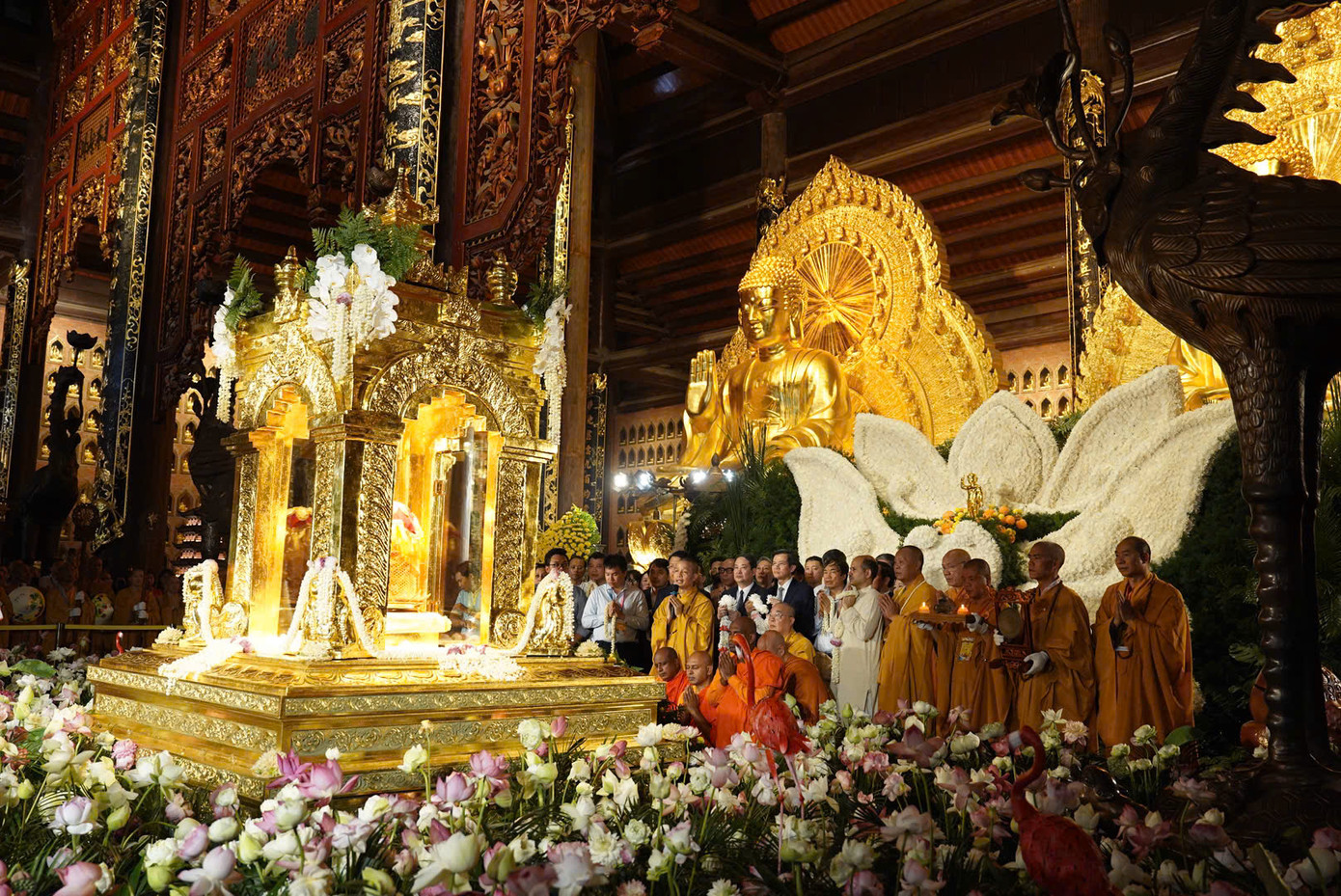 Xá lợi Phật an tọa tại chùa Bái Đính.