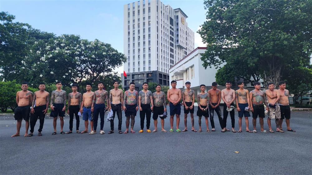 Các đối tượng trong vụ án. Các đối tượng trong vụ án.