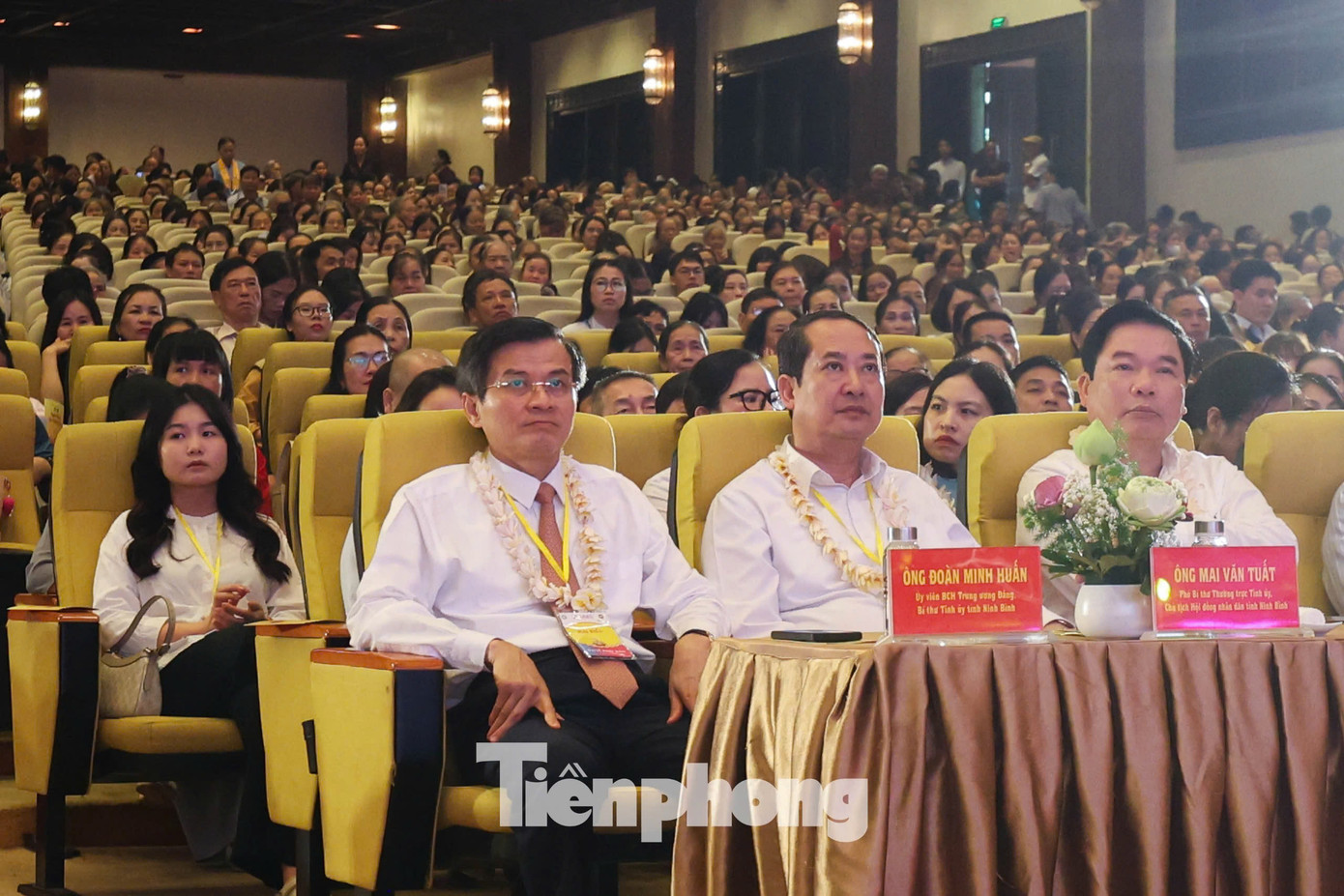 Các đại biểu tham dự Lễ Phật đản tại Chùa Bái Đính. Ảnh: Phú Nguyễn. Các đại biểu tham dự Lễ Phật đản tại Chùa Bái Đính. Ảnh: Phú Nguyễn.