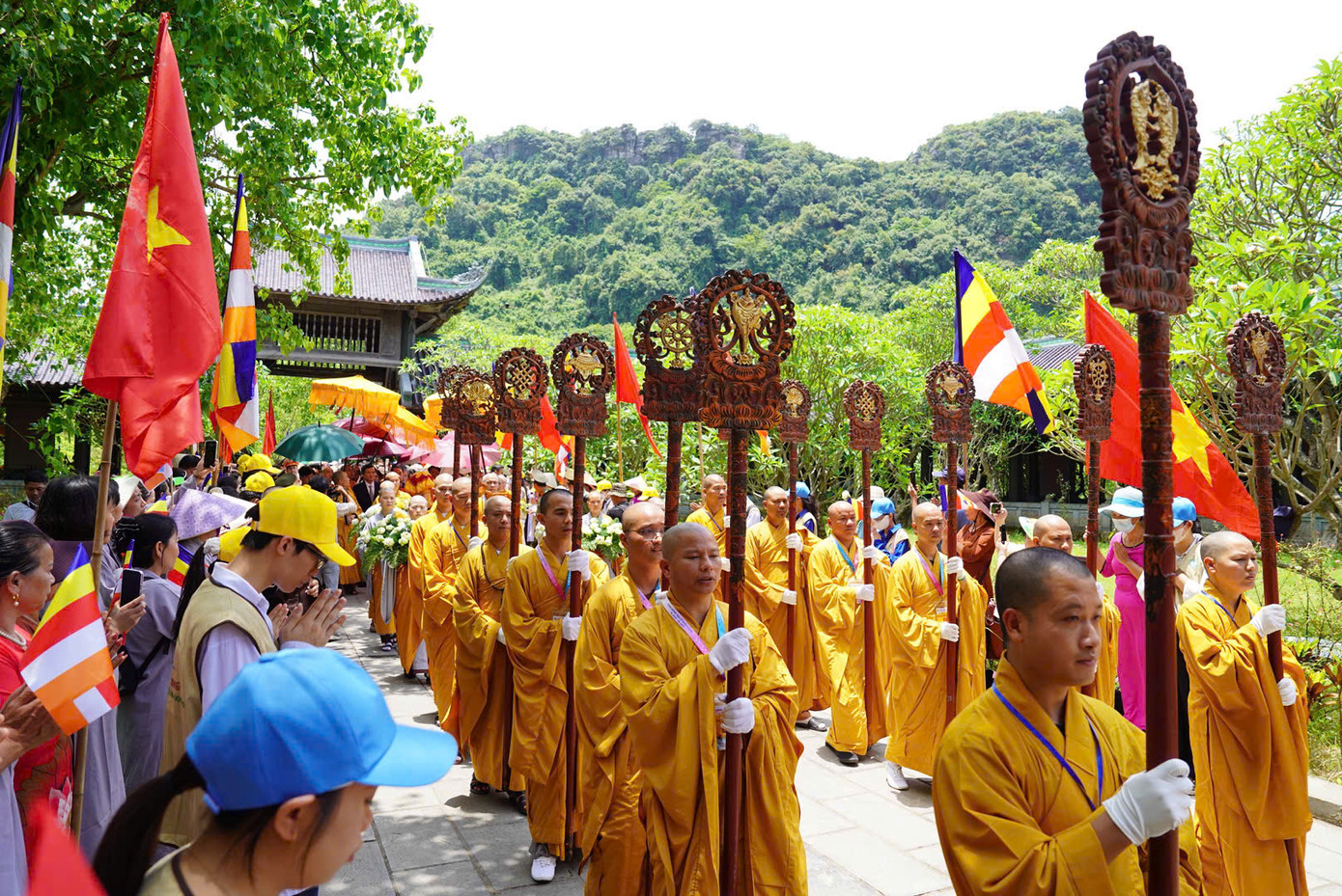 Nghi thức long trọng.