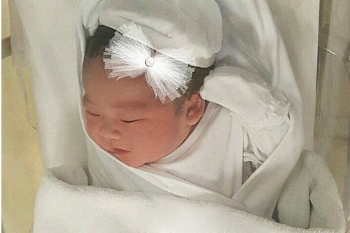 Á hậu Trà My: 'Chẳng ai đáng yêu như ông xã tôi' ảnh 2