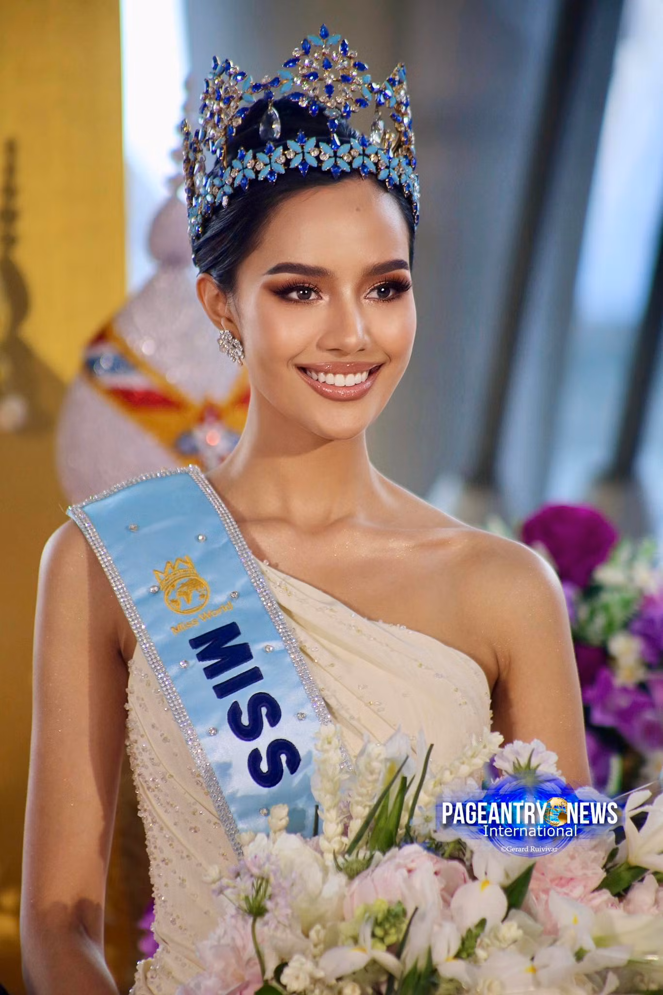 Trước đó, Suchata Chuangsri đã có cơ hội gặp Thủ tướng Paetongtarn tại Tòa nhà Chính phủ sau khi giành giải á hậu 3 tại cuộc thi Hoa hậu Hoàn vũ 2024 lần thứ 73 tại Mexico.