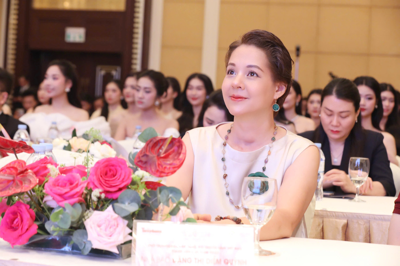 MC Diễm Quỳnh tại họp báo chung kết Hoa hậu Việt Nam chiều 13/6 ở TP Huế. Ảnh: Trọng Tài.