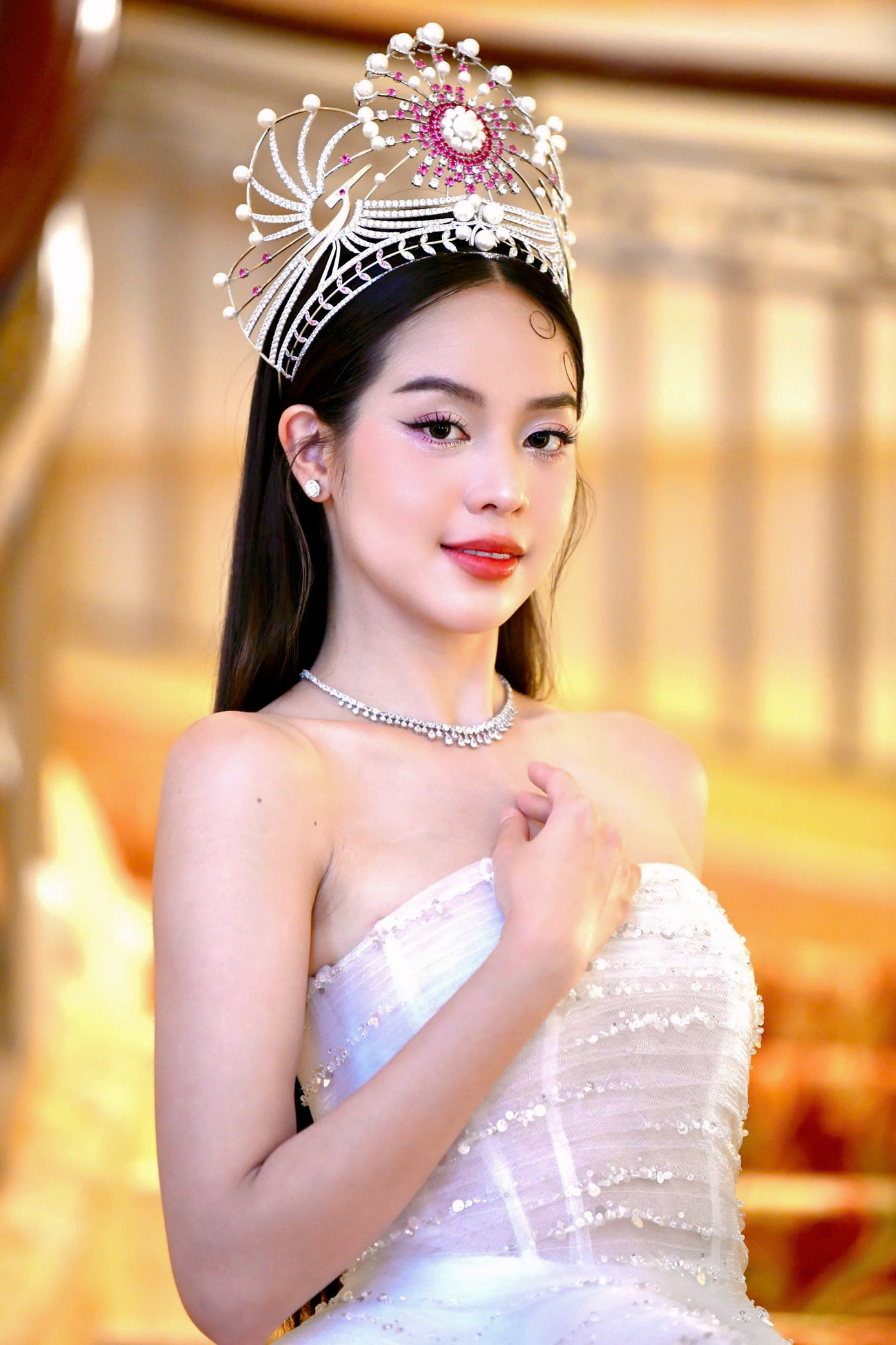 Huỳnh Thị Thanh Thủy là giám khảo trong đêm chung kết Hoa hậu Việt Nam 2024. Ảnh: Trọng Tài.