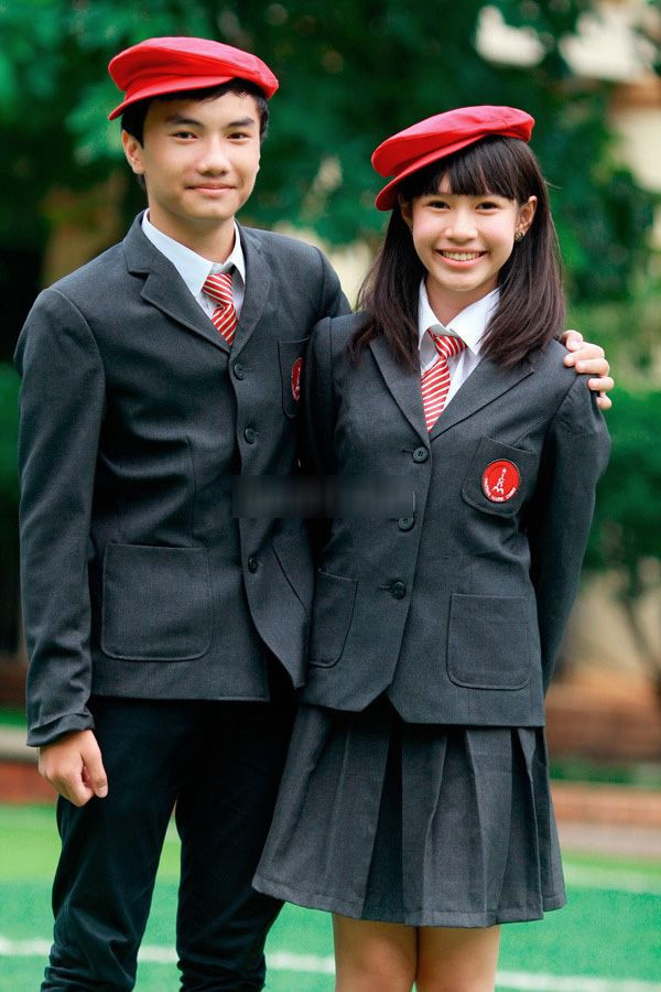 Đồng phục mùa đông cũng rất đẹp
