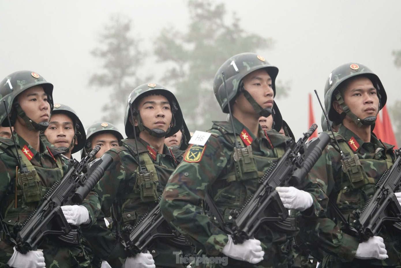 Các lực lượng của Bộ Quốc phòng tham gia diễu binh, diễu hành kỷ niệm 50 năm Ngày giải phóng miền Nam, thống nhất đất nước, ngày 4/3. (Ảnh: Nguyễn Minh) Các lực lượng của Bộ Quốc phòng tham gia diễu binh, diễu hành kỷ niệm 50 năm Ngày giải phóng miền Nam, thống nhất đất nước, ngày 4/3. (Ảnh: Nguyễn Minh)