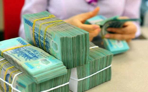 Tiền lương, thưởng trong doanh nghiệp gắn với nhiệm vụ, năng suất lao động (Ảnh minh họa)