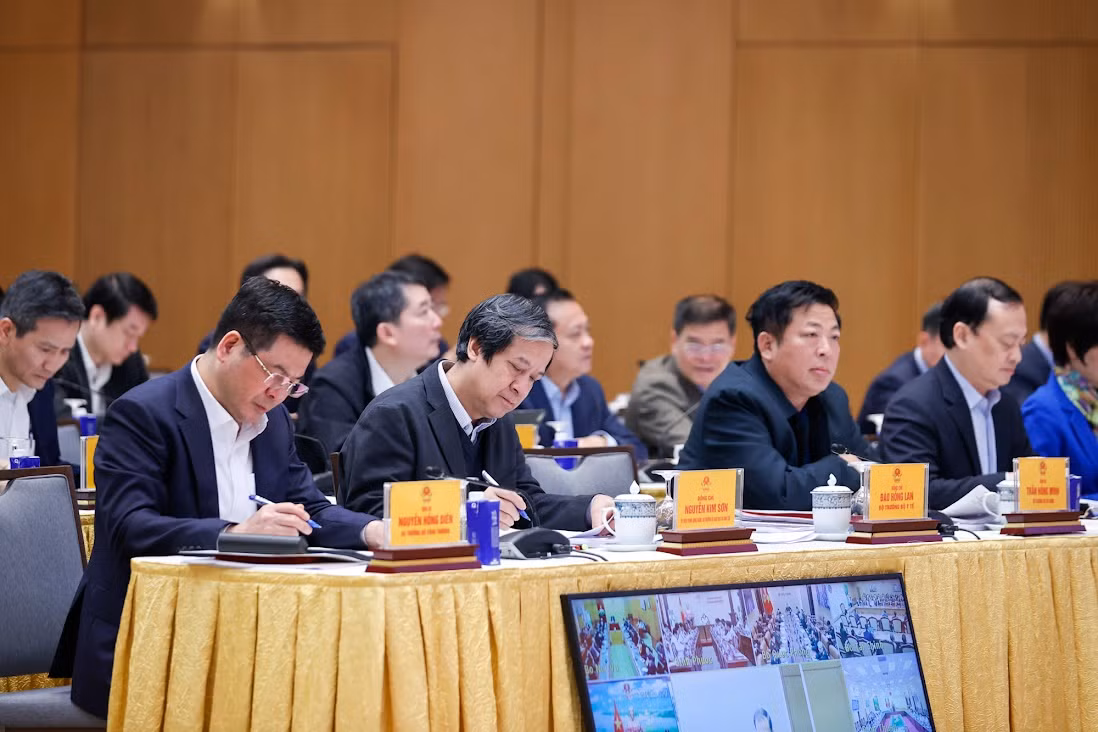 Các đại biểu tại phiên họp. Ảnh: Nhật Bắc