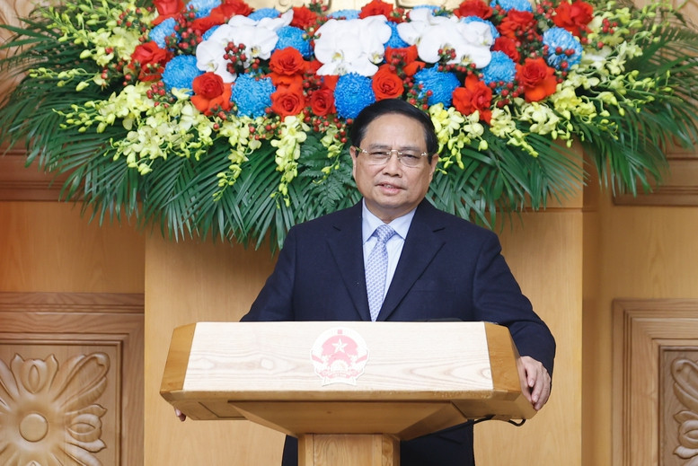 Thủ tướng Phạm Minh Chính phát biểu tại tọa đàm. Ảnh: Nhật Bắc