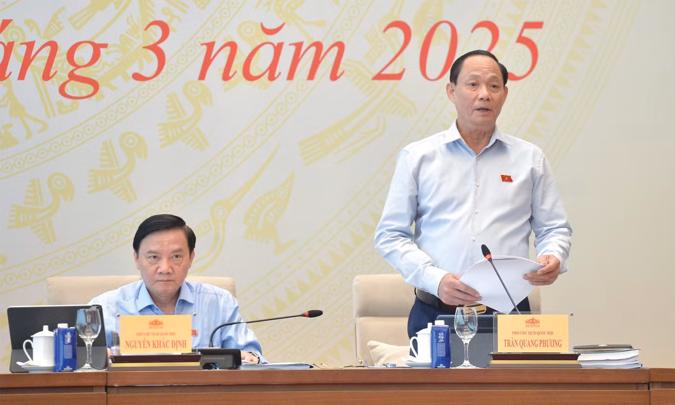 Phó Chủ tịch Quốc hội Trần Quang Phương phát biểu bế mạc hội nghị. Ảnh: HL Phó Chủ tịch Quốc hội Trần Quang Phương phát biểu bế mạc hội nghị. Ảnh: HL