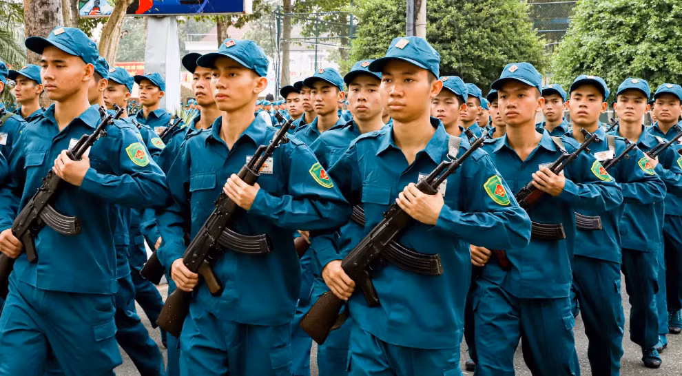 Mọi chế độ, chính sách, mức hỗ trợ đối với lực lượng dân quân tự vệ đảm bảo thực hiện trên toàn quốc (Ảnh minh họa)