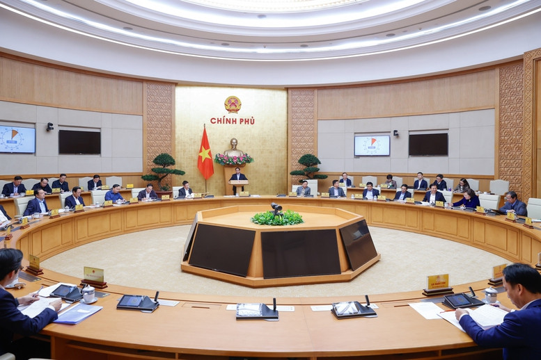 Thủ tướng yêu cầu xây dựng kế hoạch cân bằng thương mại với các đối tác lớn, chú ý khai thác bổ sung thiếu hụt, hỗ trợ lẫn nhau. Ảnh: VGP/Nhật Bắc