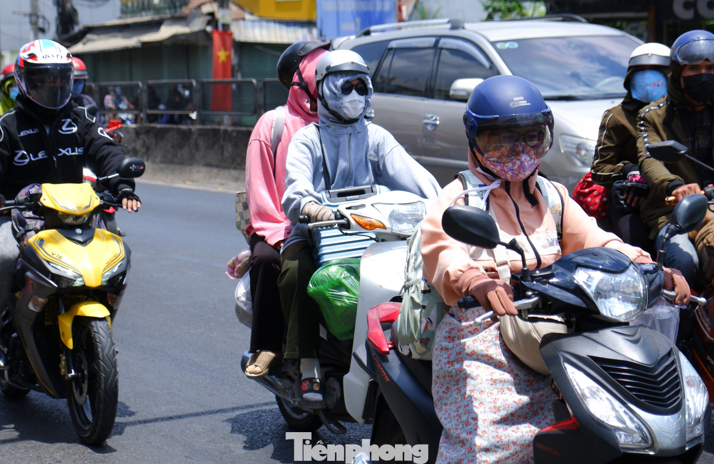TPHCM tiếp tục có nắng nóng, ngoài ra, nhiễu động gió Đông trên cao có khả năng hoạt động mạnh dần, gây mưa trái mùa cho khu vực từ ngày 8 - 11/3. Ảnh minh họa: Hữu Huy