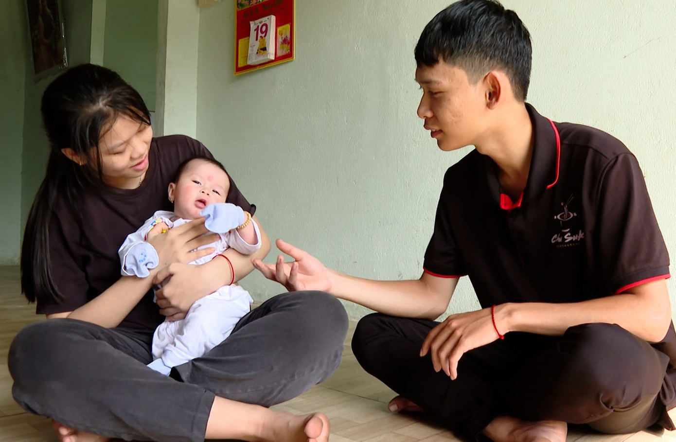 Lê Minh Sang nộp đơn xin lên đường nhập ngũ khi con đầu lòng mới 3 tháng tuổi.