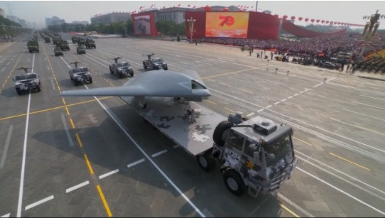 Những vũ khí 'khủng' xuất hiện tại lễ kỷ niệm 70 năm Quốc khánh Trung Quốc ảnh 1