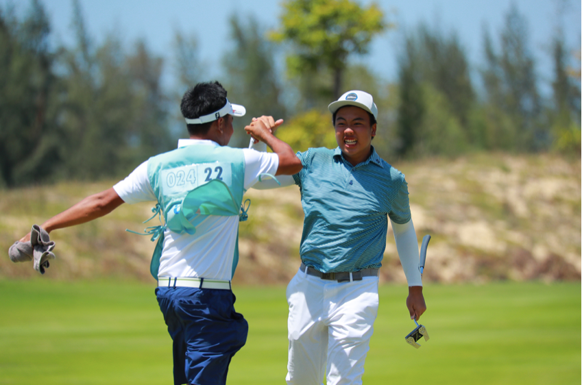 Đặng Minh có bộ sưu tập thành tích ấn tượng. Đặng Minh có bộ sưu tập thành tích ấn tượng.