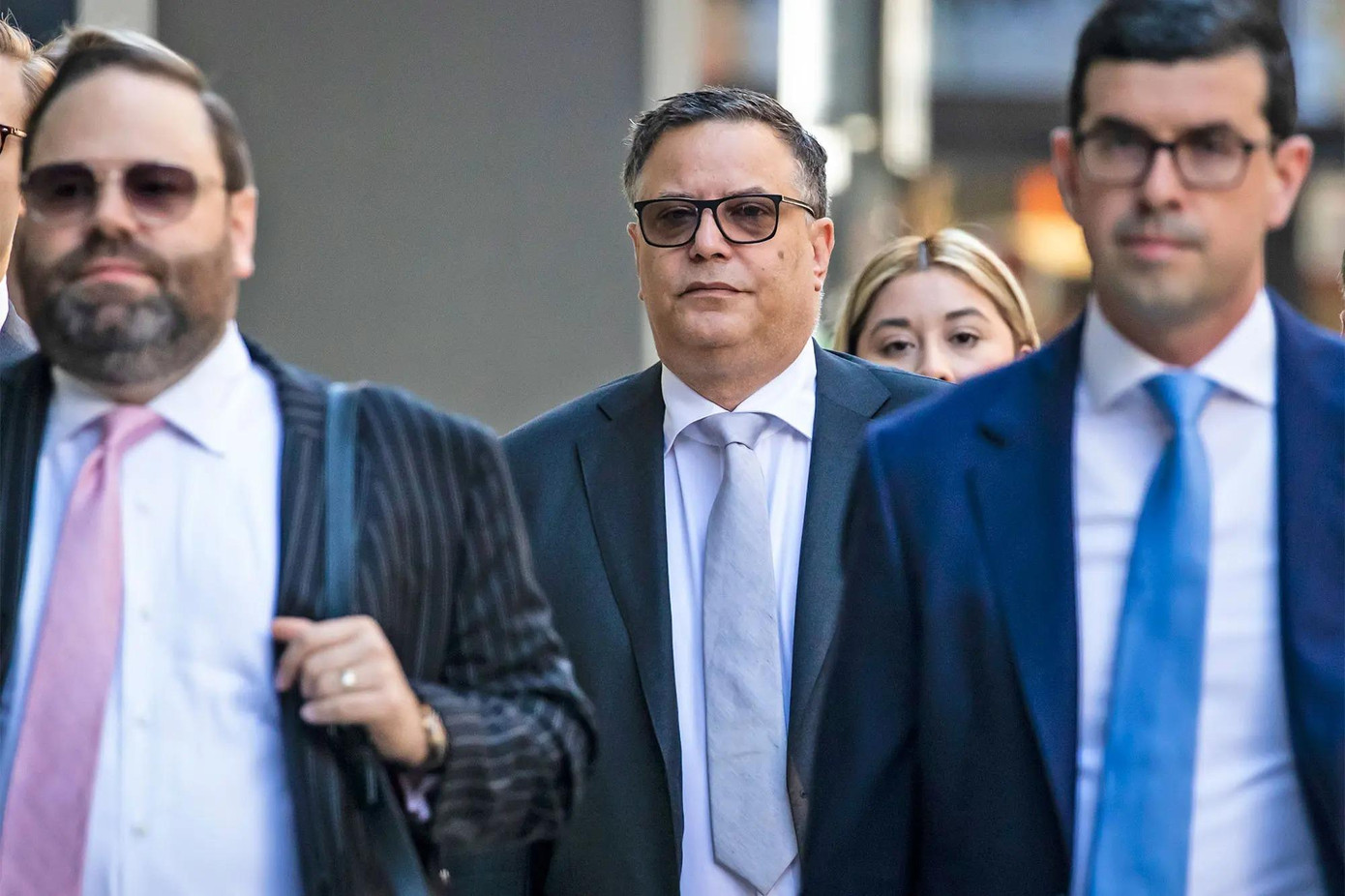 Đồng bị cáo Derrell McDavid được tuyên vô tội trước cáo buộc âm mưu cản trở công lý. Ảnh: AP.