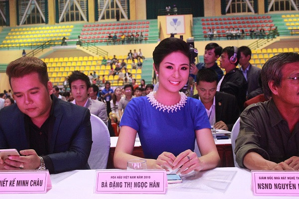 Nữ sinh báo chí đoạt quán quân cuộc thi Người đẹp Du lịch Huế ảnh 1