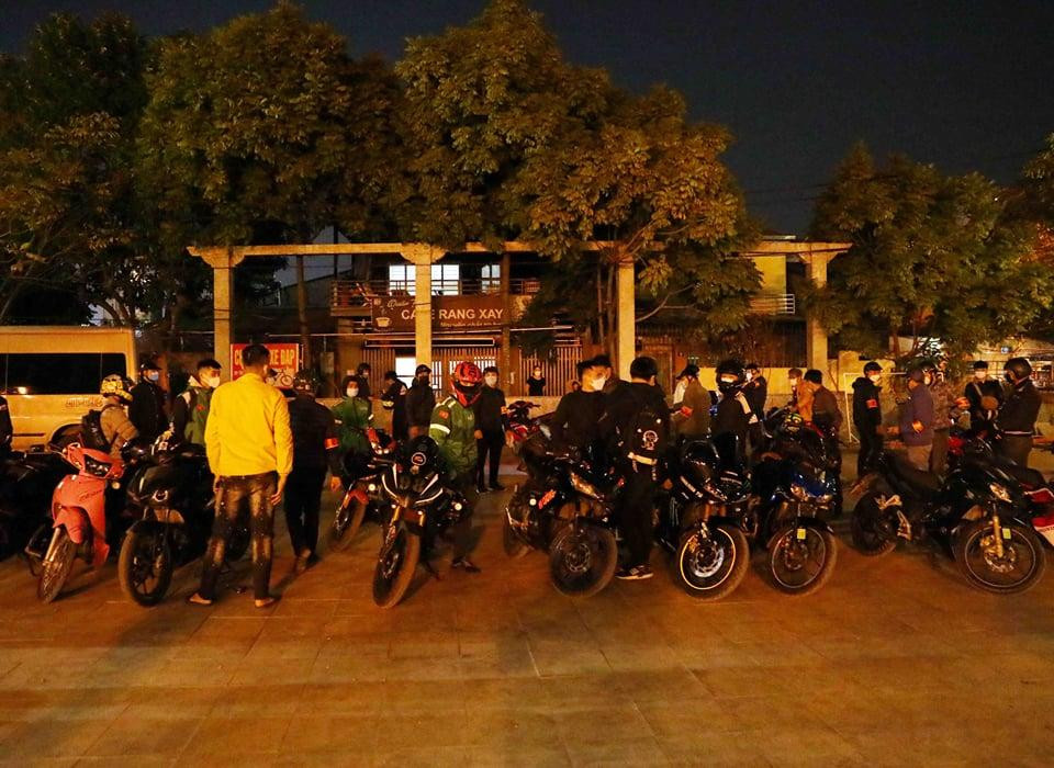 Đồng thời bàn giao Công an phường Xuân La và Nhật Tân (Tây Hồ) tiếp tục phân loại, xử lý theo quy định. Đồng thời bàn giao Công an phường Xuân La và Nhật Tân (Tây Hồ) tiếp tục phân loại, xử lý theo quy định.