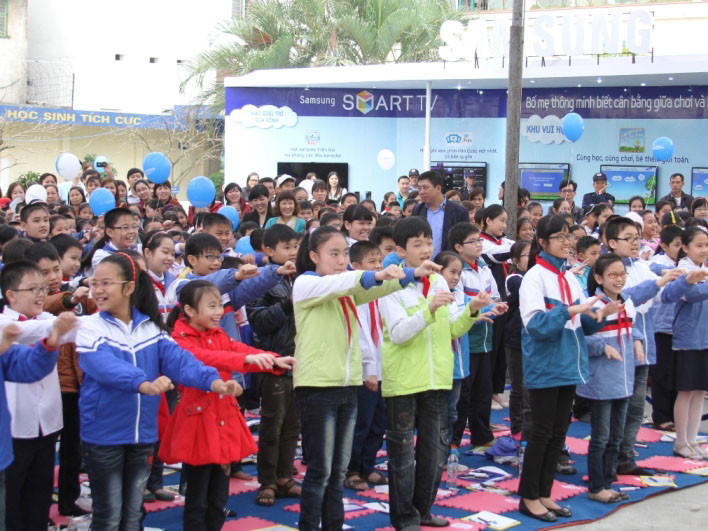 Ngày hội thu hút gần 1.500 học sinh, phụ huynh từ 14 quận huyện của TP Hải Phòng tham dự. Ngày hội thu hút gần 1.500 học sinh, phụ huynh từ 14 quận huyện của TP Hải Phòng tham dự