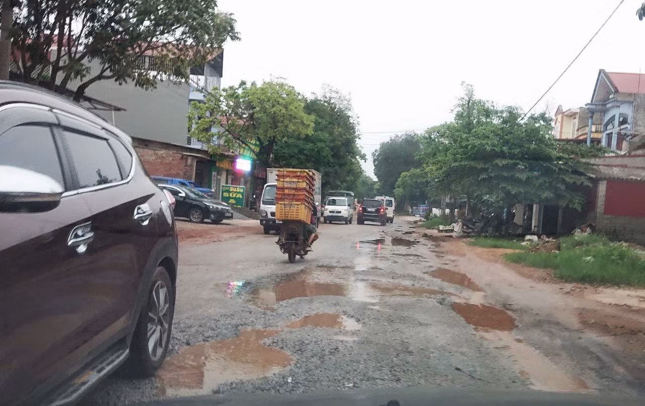 Cận cảnh 'tuyến đường đau khổ' nhất Bắc Giang ảnh 2
