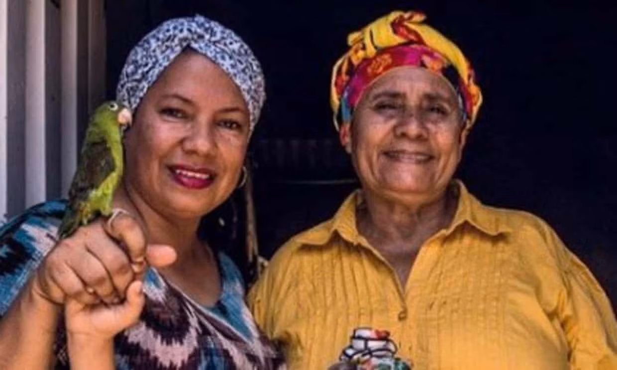 Hai mẹ con Zoraida “Chori” Agamez và Heidy Pinto