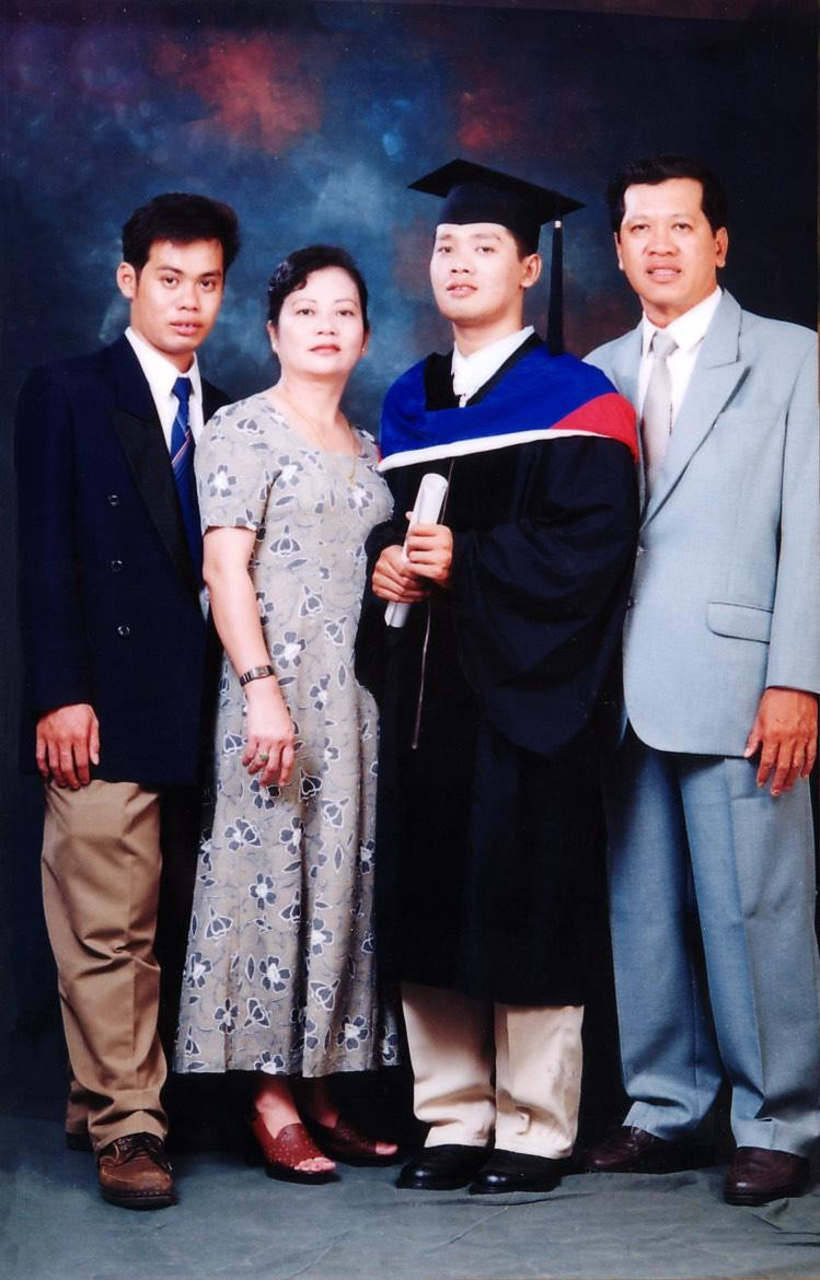 Gia đình nhạc sỹ Tâm Anh