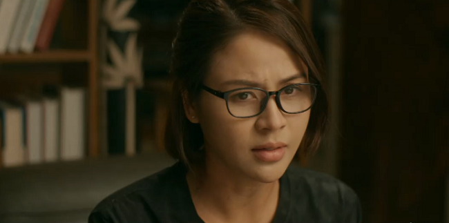 Để tìm ra hung thủ giết mẹ, Hoa không tiếc đẩy bản thân vào nơi nguy hiểm