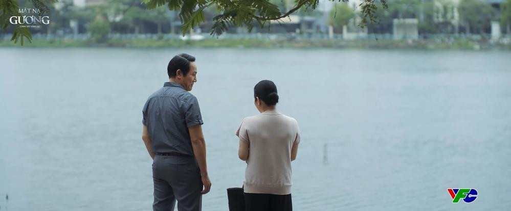 Ông Nghị vẫn muốn thả thính bà Nhung Ông Nghị vẫn muốn thả thính bà Nhung